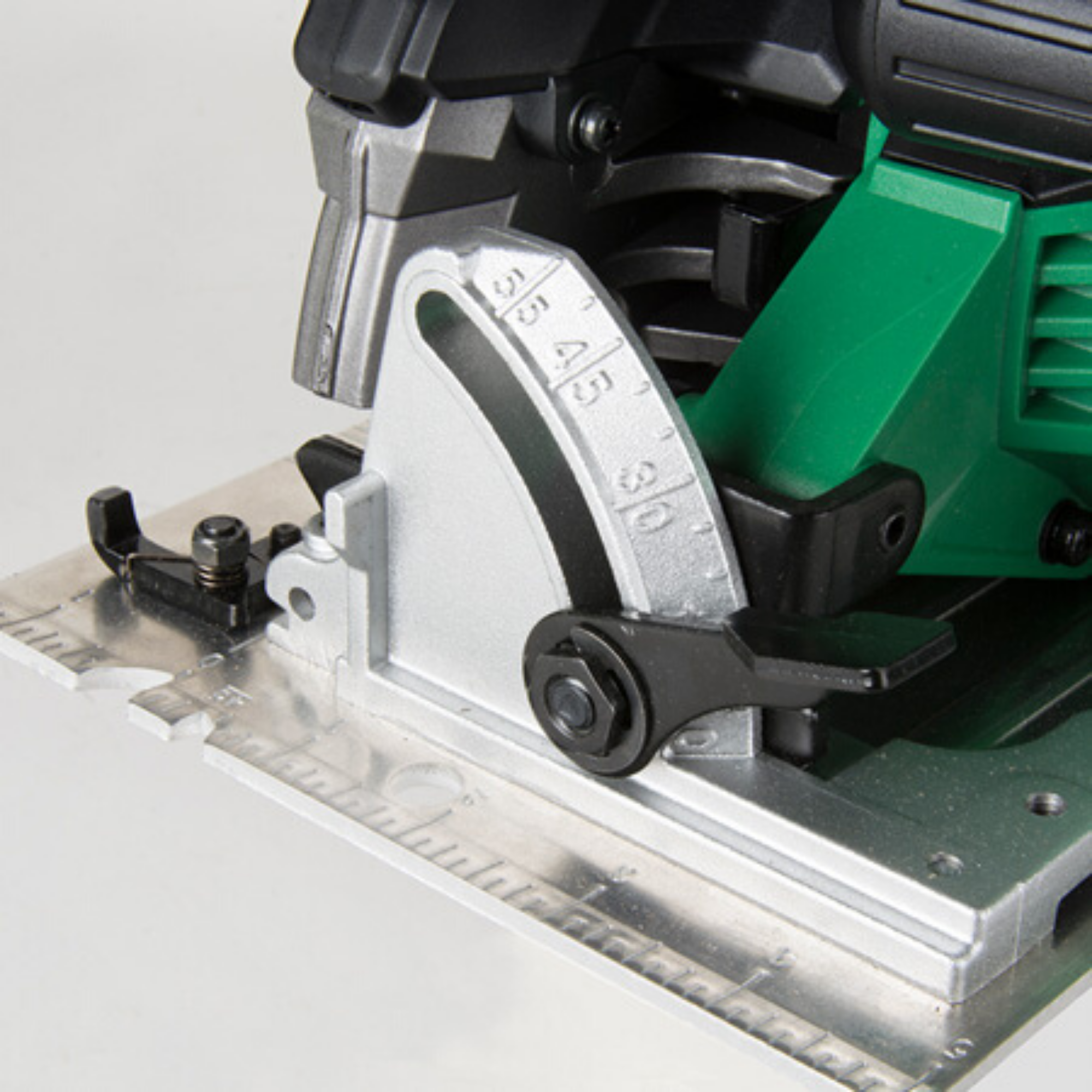 Metabo HPT Scie circulaire pro 7-1/4 pouces "RIPMAX" | Metabo HPT C7UR C7UR