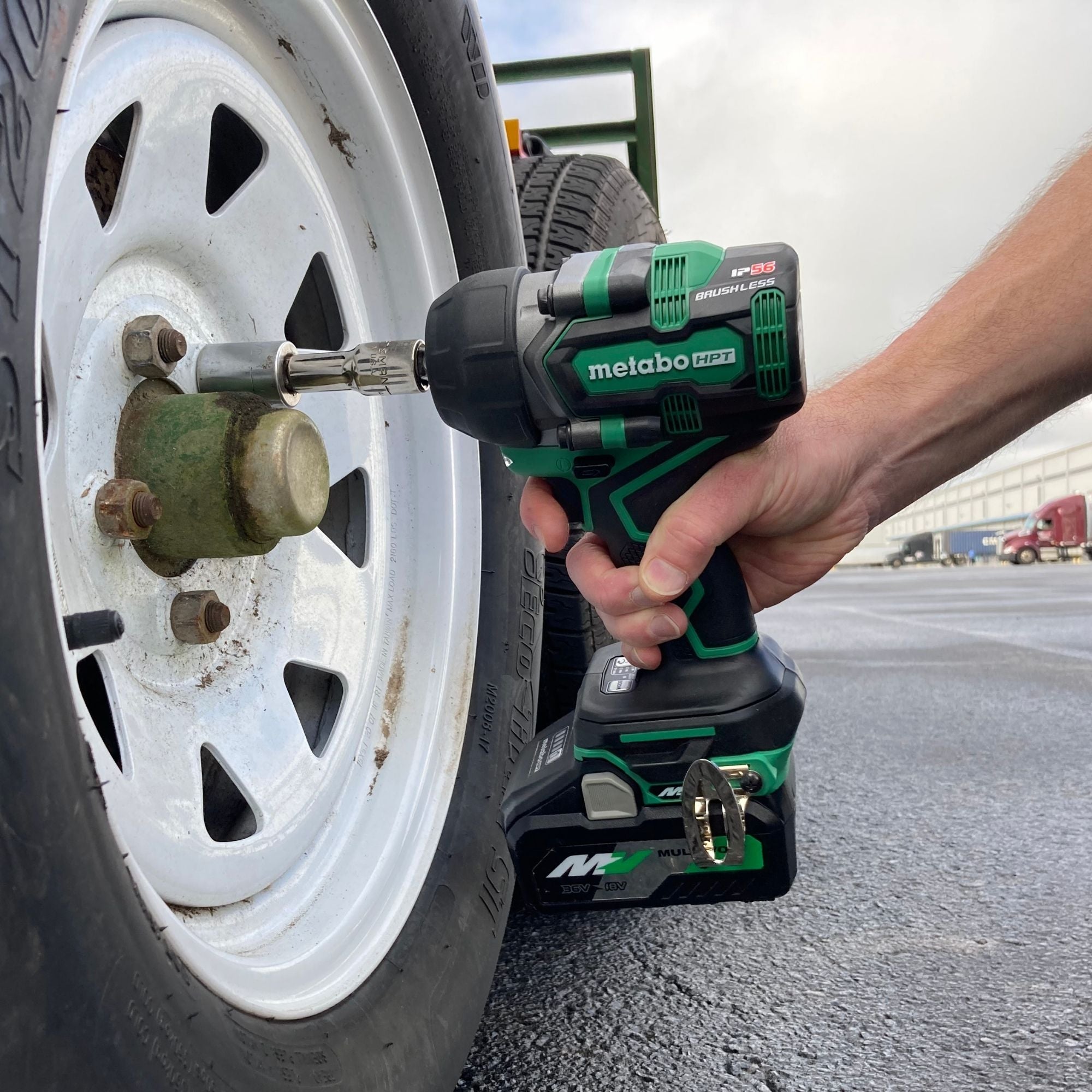 Metabo HPT Clé à chocs moyenne couple 1/2 pouce 36V MultiVolt™ (corps d'outil uniquement) | Metabo HPT WR36DEQ4 WR36DEQ4
