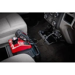 Milwaukee Chargeur véhicule M18™ / M12™ 48-59-1810