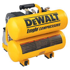 Compressor 4 CFM D55151 - 3,2 CFM / 100 PSI - Electric (Corded)