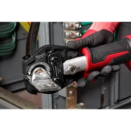 Milwaukee Pince à sertir Al M18™ FORCE LOGIC™ 600 MCM avec mâchoire élargie 750 MCM 2679-750AL