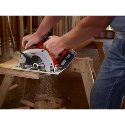 Milwaukee Scie circulaire M18™ 6 ½" (outil seul) 2630-20