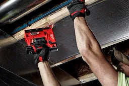 Milwaukee Agrafeuse à couronne 3/8" M12™ 2447-20