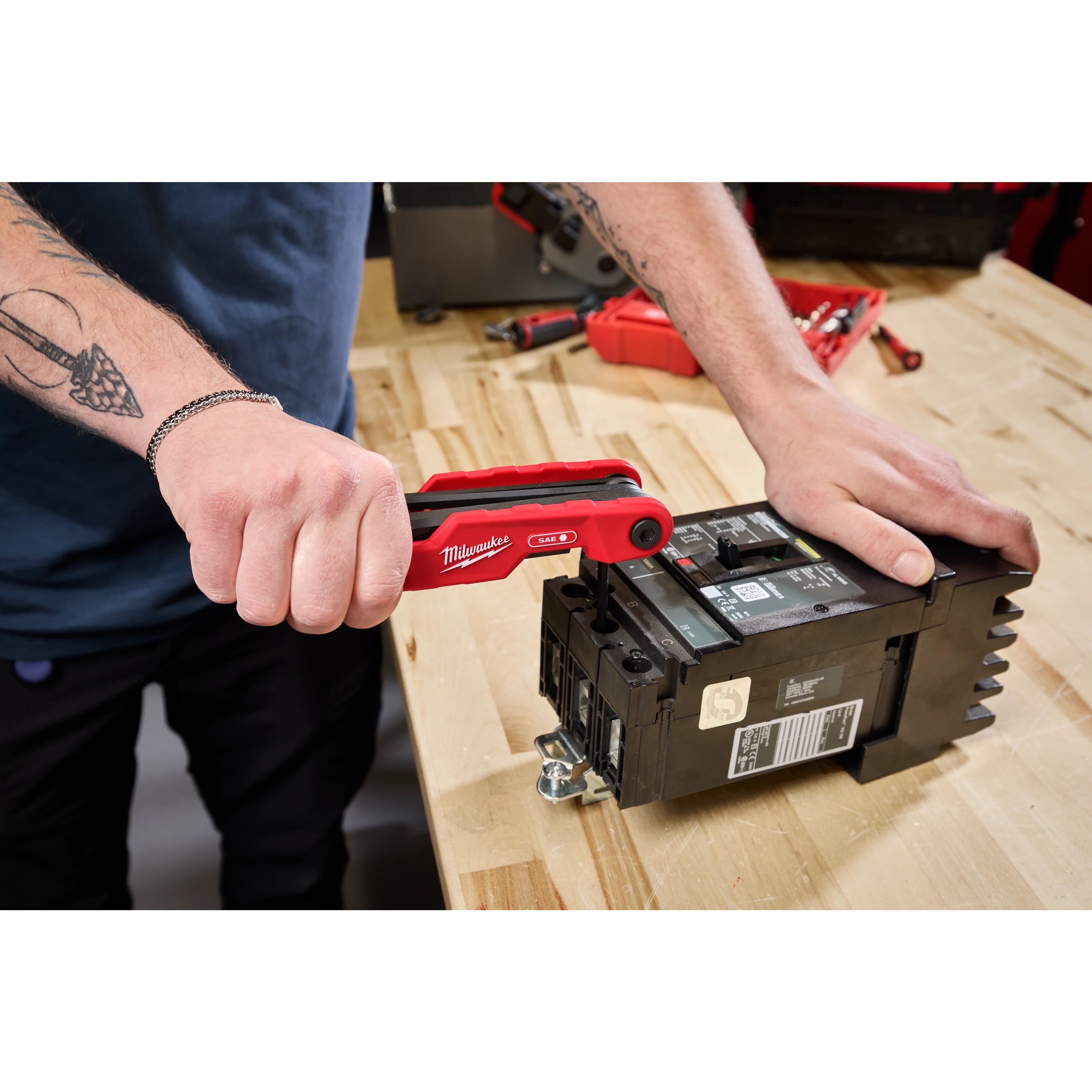 Milwaukee Ensemble de clés hexagonales pliables 11-Key pour électricien - SAE 48-22-2180