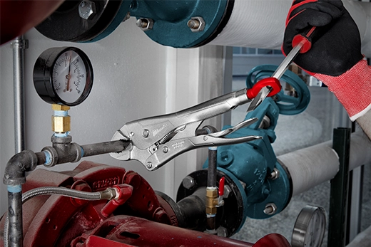 Milwaukee Pince en C à verrouillage TORQUE LOCK™ 11" avec mâchoires pivotantes 48-22-3521