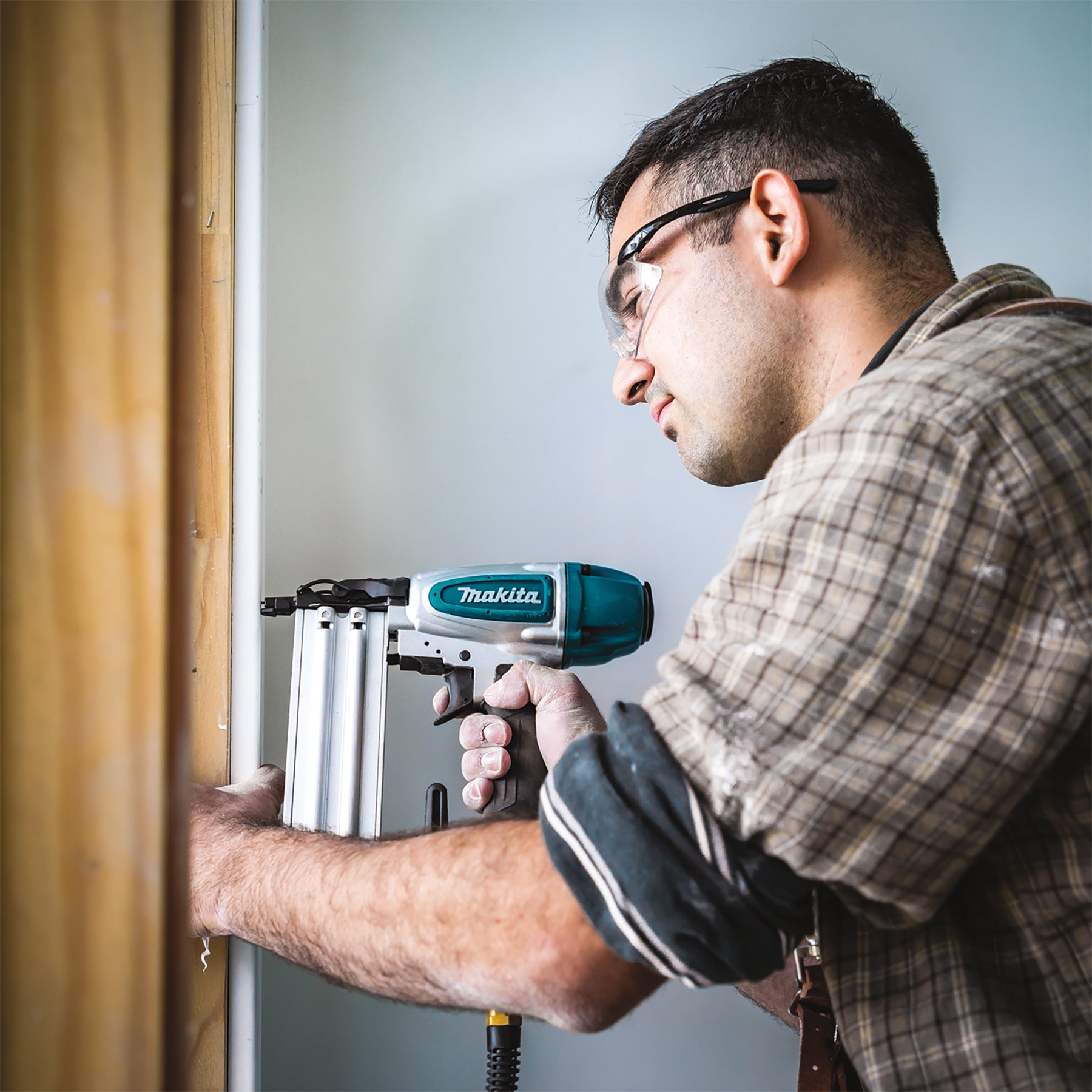 Makita 2" 18 ga Brad Nailer AF506
