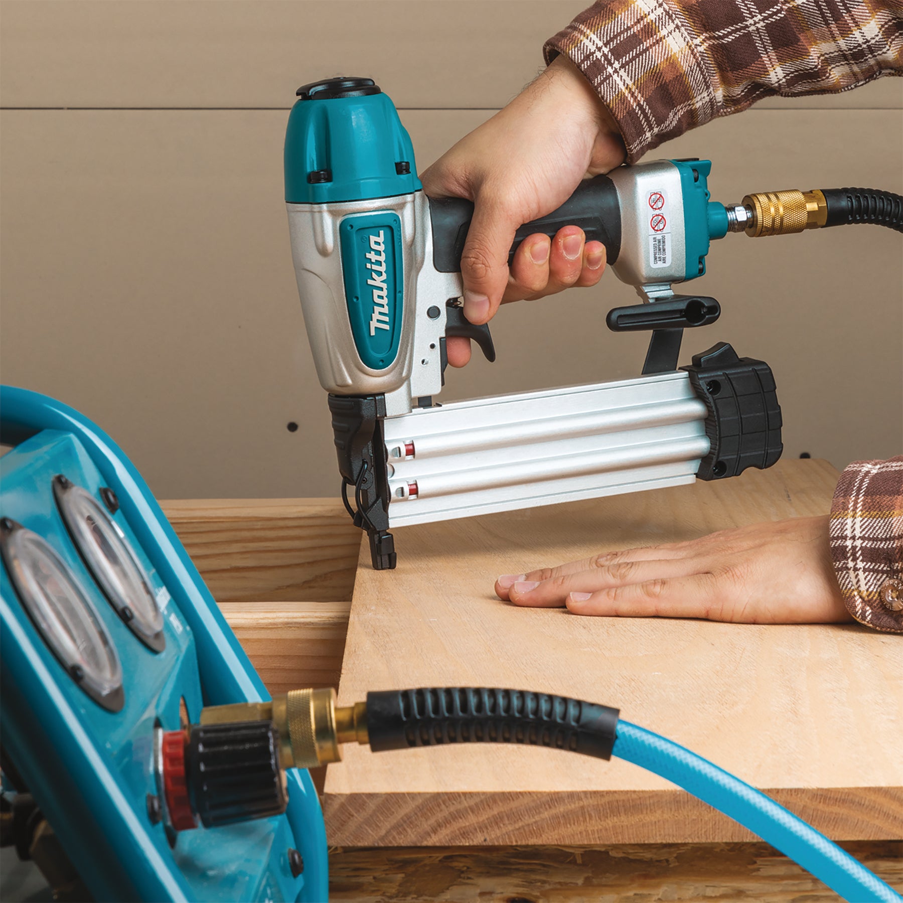 Makita 2" 18 ga Brad Nailer AF506
