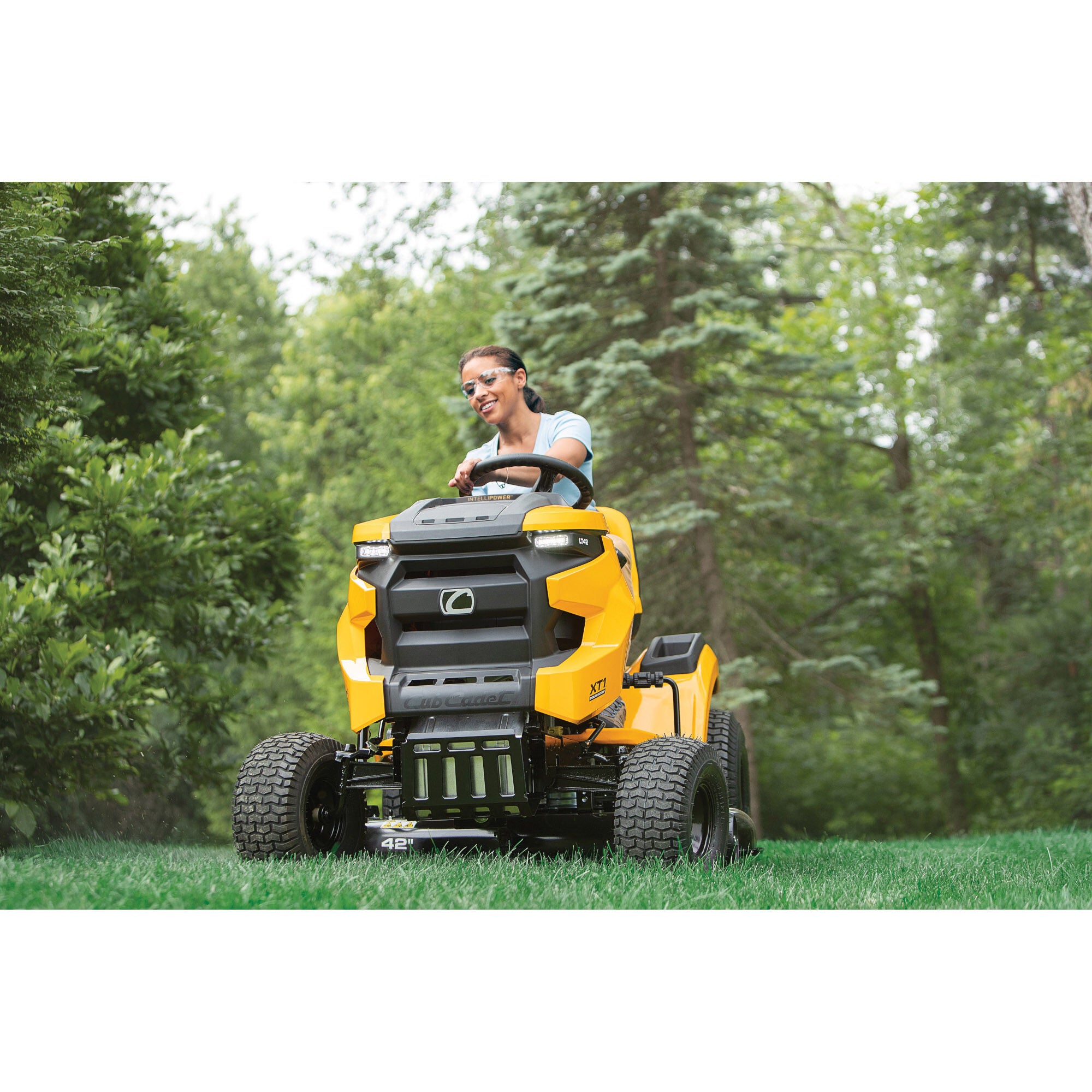 Cub Cadet XT1 LT42 IntelliPOWER® - SÉRIE XT1 ENDURO 13A6A9TS596