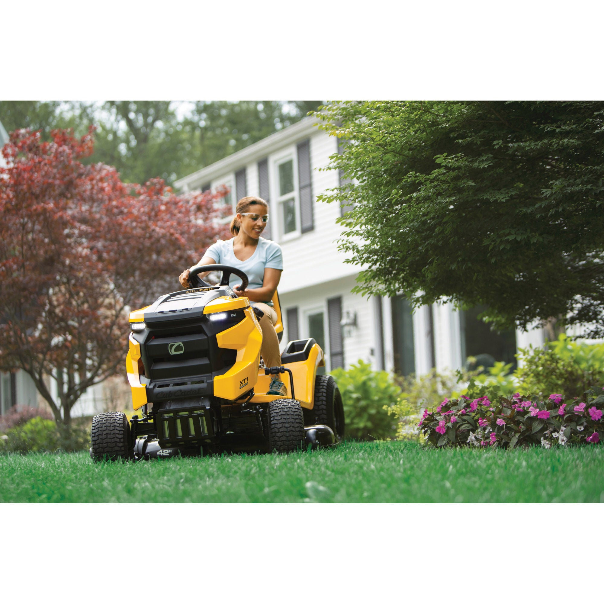 Cub Cadet XT1 LT42 IntelliPOWER® - SÉRIE XT1 ENDURO 13A6A9TS596