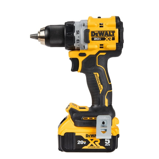 Dewalt 20V MAX* XR® Brushless Cordless 1/2 in. Drill/Driver Kit DCD800P1
