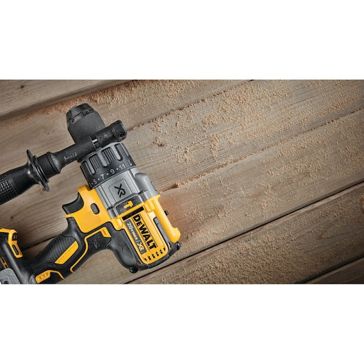 Dewalt 20V MAX* Cordless Brushless XR® Hammer Drill & Impact Driver Combo Kit (5.0Ah) DCK299P2