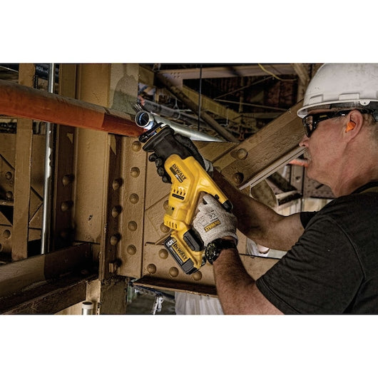 Dewalt 20V MAX* Cordless Compact Reciprocating Saw (Tool Only) DCS387B