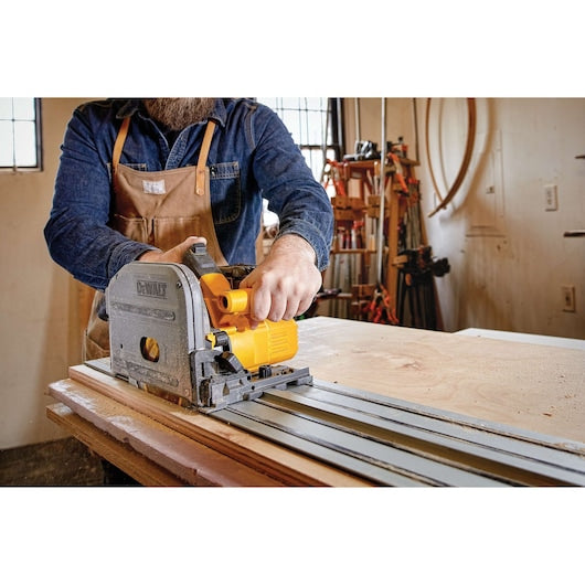 DeWalt DCS520B Scie à rail sans balais 60V MAX* 6-1/2 po (outil seul) DCS520B