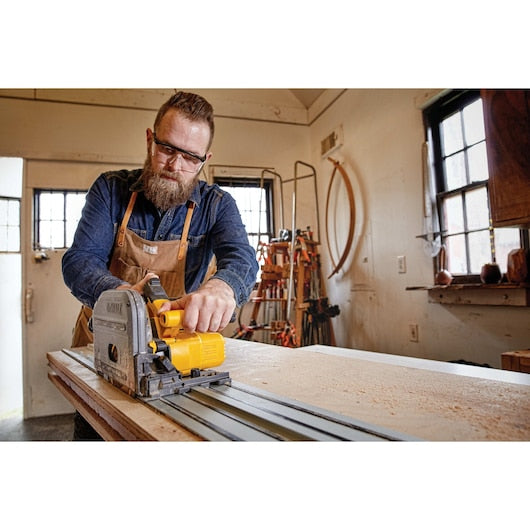 Dewalt 60V MAX* Brushless 6-1/2 in. Track Saw™ Kit Powered by FLEXVOLT® DCS520T1
