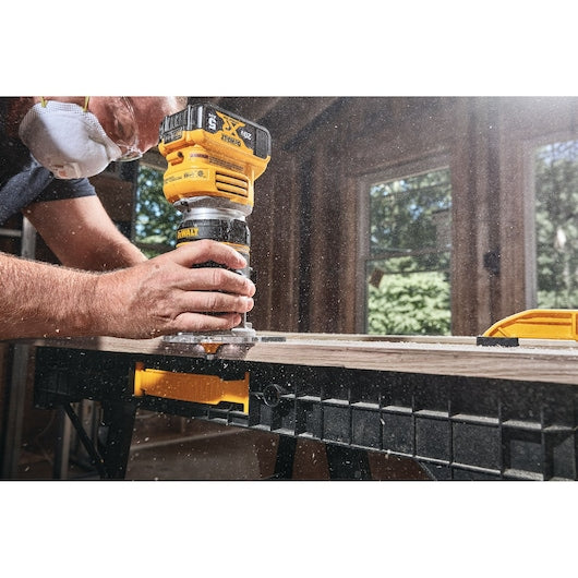 Dewalt 20V MAX* XR® Brushless Cordless Compact Router DCW600B
