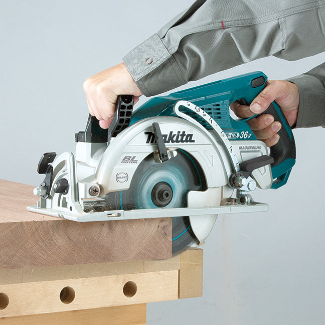 Makita 36V(18Vx2) LXT Brushless 7-1/4" Circular Saw, 5.0Ah x2Kit DRS780PT2X