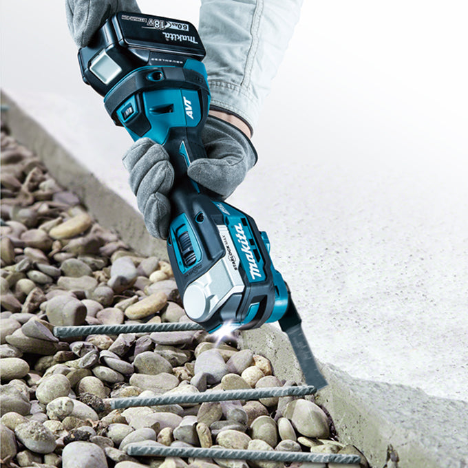 Makita 18V LXT Brushless Tool-less Multi Tool w/Accessory Kit, Tool Only DTM52ZX1