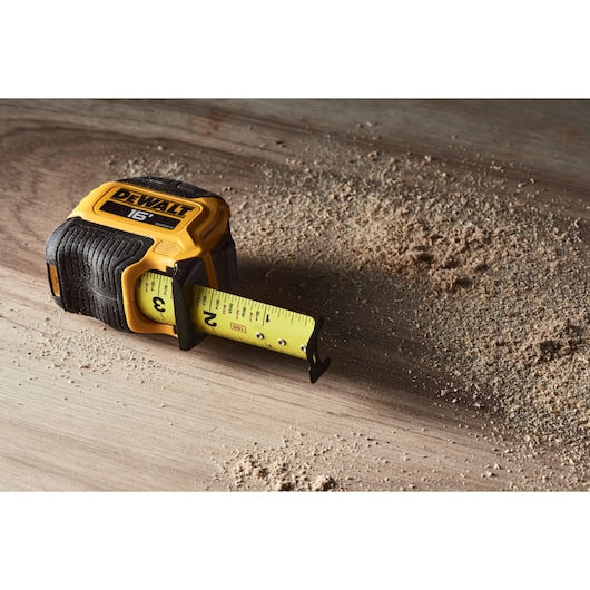 Dewalt ATOMIC COMPACT SERIES™ 16 ft. Tape Measure DWHT38116S