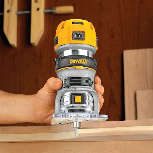 Dewalt DWP611 1-1/4 HP Max Torque Variable Speed Compact Router DWP611