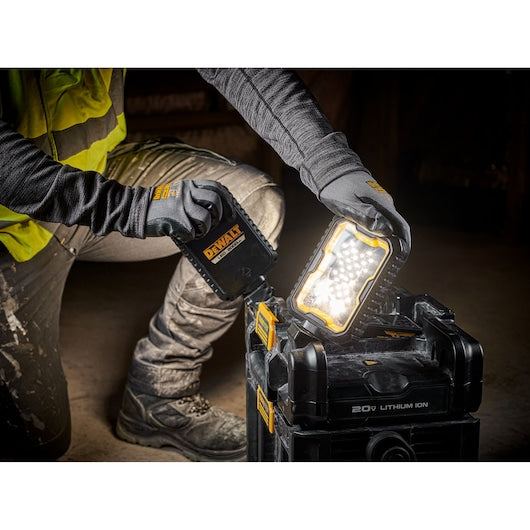 Dewalt TOUGHSYSTEM® 2.0 Adjustable Cordless Work Light DWST08062