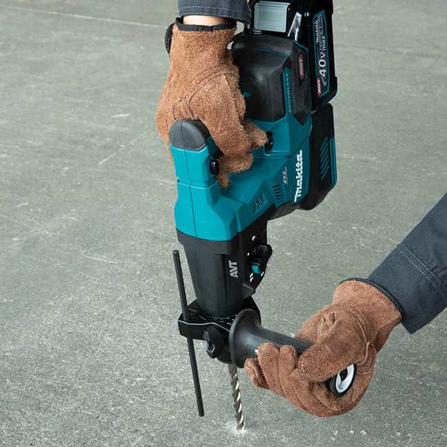 Makita 40Vmax XGT Brushless 1-1/8" Rotary Hammer SDS-PLUS, Tool Only HR003GZ