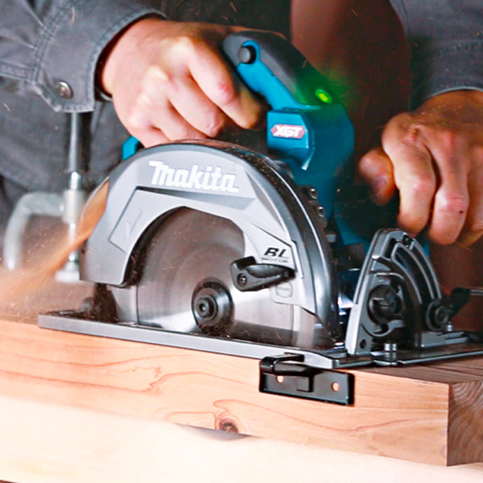 Makita 40Vmax XGT Brushless 7-1/4" Circular Saw w/AWS, Tool Only HS004GZ