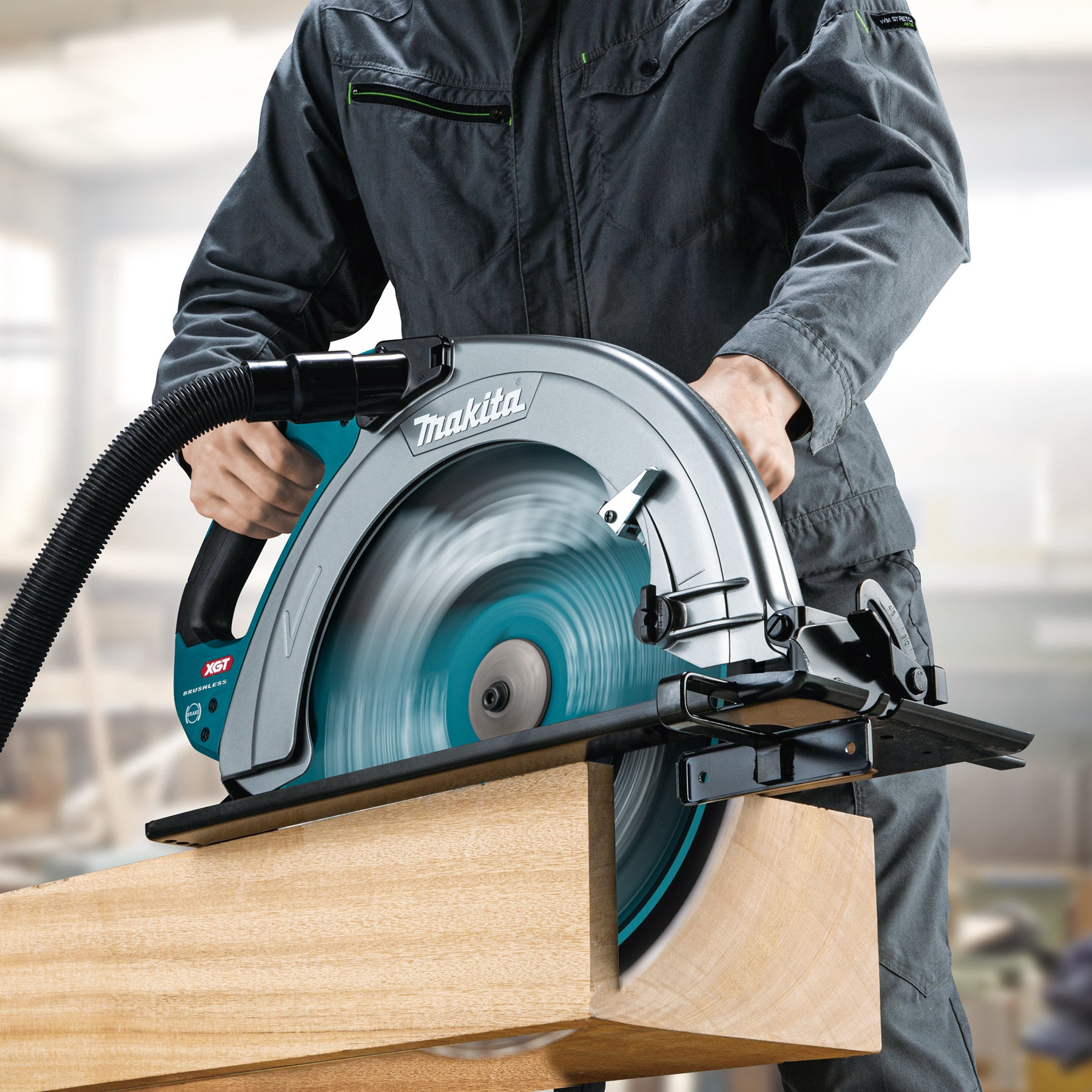 Makita Scie circulaire sans balais 16-5/16" 40Vmax XGT avec AWS, Outil seul HS013GZ