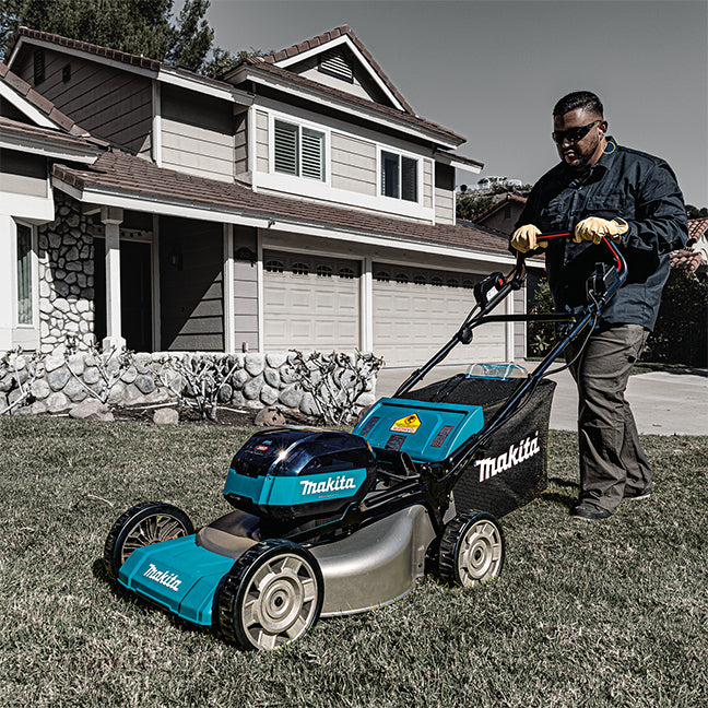 Makita Tondeuse autoportée 40Vmax XGT Brushless 21", Kit avec 2 batteries 5.0Ah LM002GT201