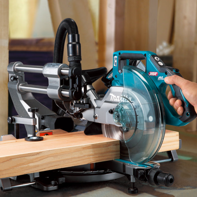 Makita Scie à onglet double coupe 40Vmax XGT Brushless 8-1/2" avec AWS, Outil nu LS002GZ