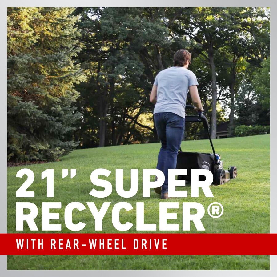 Toro Tondeuse à gazon à essence Super Recycler® 21 po (53 cm) avec démarrage électrique, système Personal Pace® et SmartStow® 21564