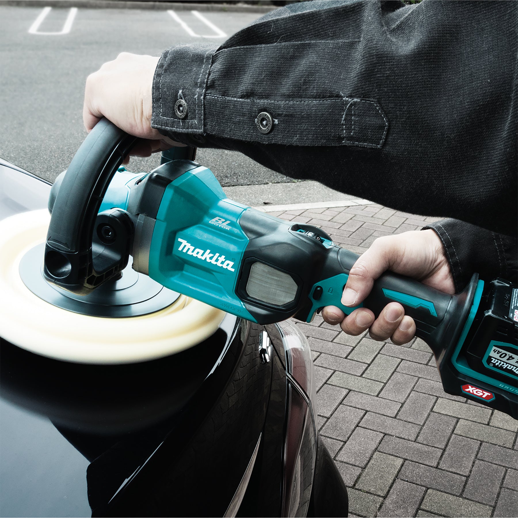 Makita Polisseuse sans balais 7" 40Vmax XGT, Kit avec batterie 5,0Ah PV001GT101