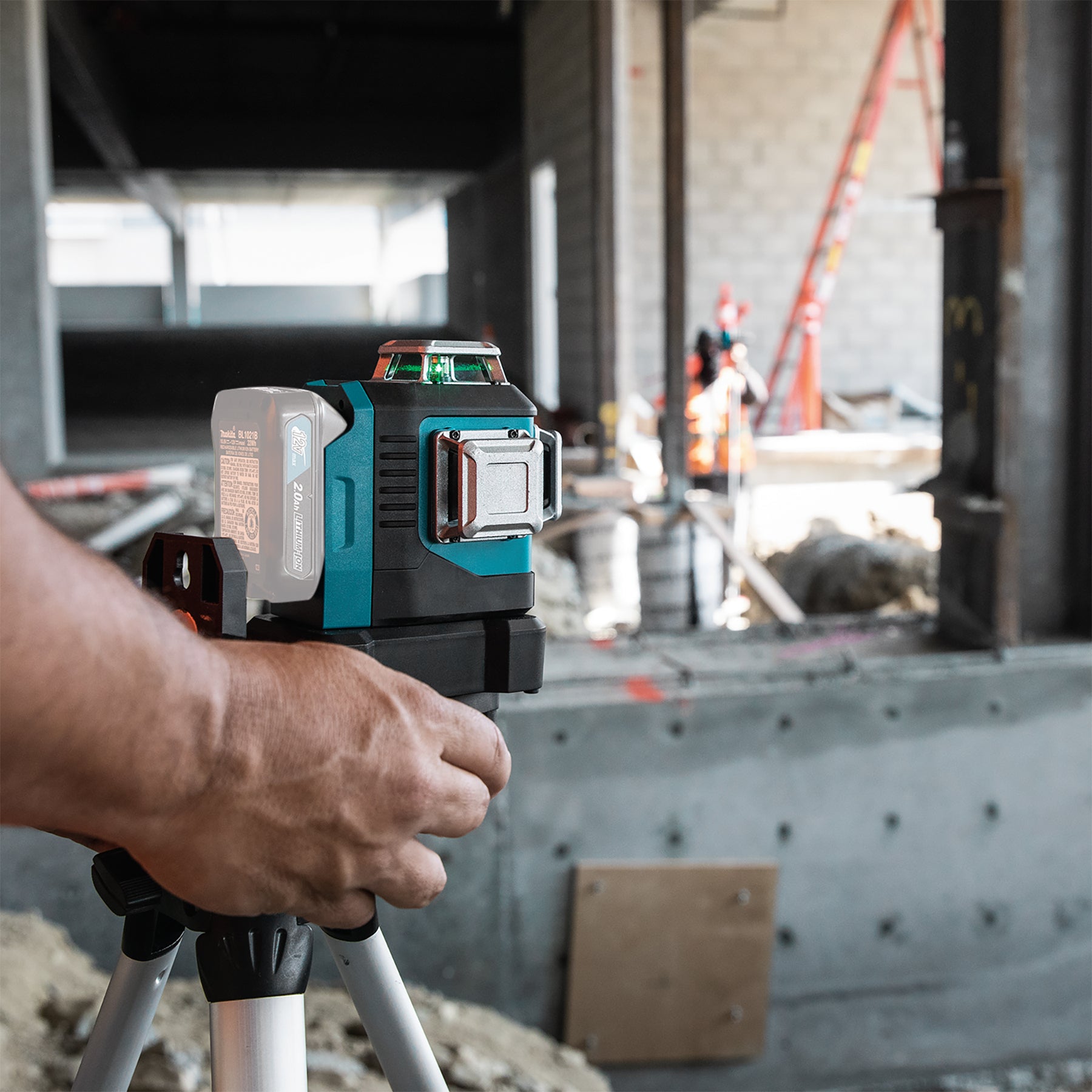 Makita Laser multi-lignes vert 12Vmax CXT, 2.0Ah x1Kit SK700GDWAJ