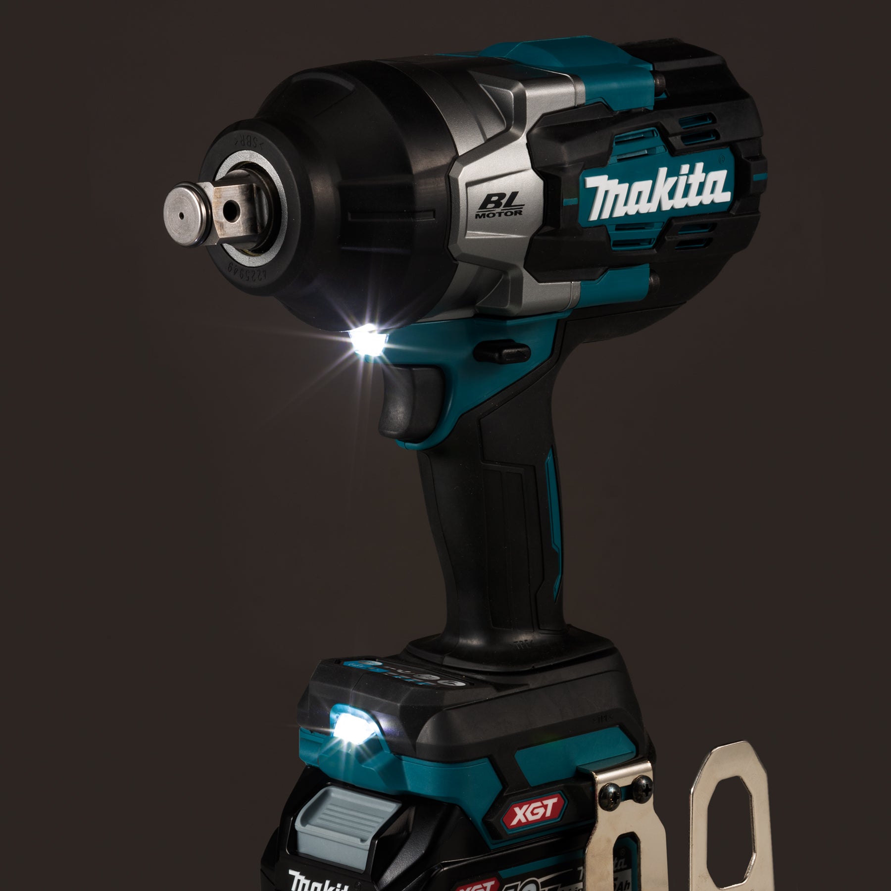 Makita Clé à chocs haute couple sans balais 1/2" 40Vmax XGT, outil seul TW003GZ