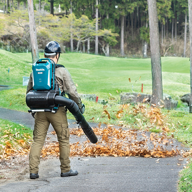 Makita ConnectX Brushless 671 CFM Backpack Blower, Tool Only UB002CZ