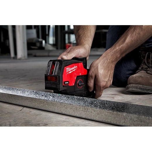 Milwaukee Laser à ligne croisée verte M12™ et points de perpendiculaire 3622-20