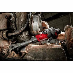 Milwaukee Clé à cliquet à portée étendue 3/8" M12 FUEL™ 2560-20