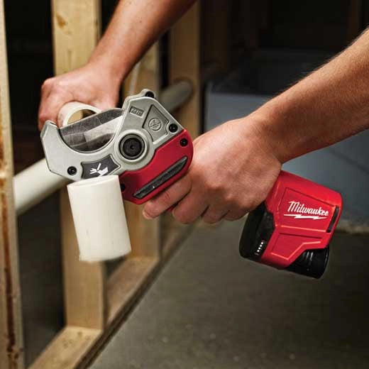 Milwaukee 2470-20 M12™ Cisaille à tuyaux en plastique (outil seul) 2470-20