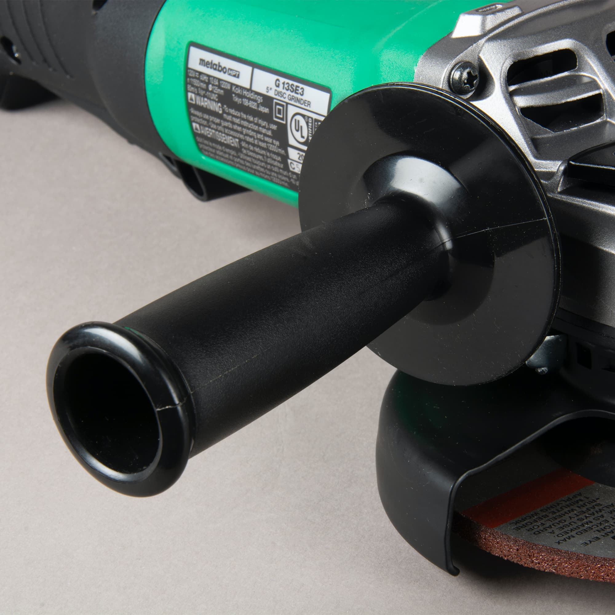 Metabo HPT Meuleuse d'angle 5 po 10,5 A à interrupteur à palette verrouillable | Metabo HPT G13SE3 G13SE3